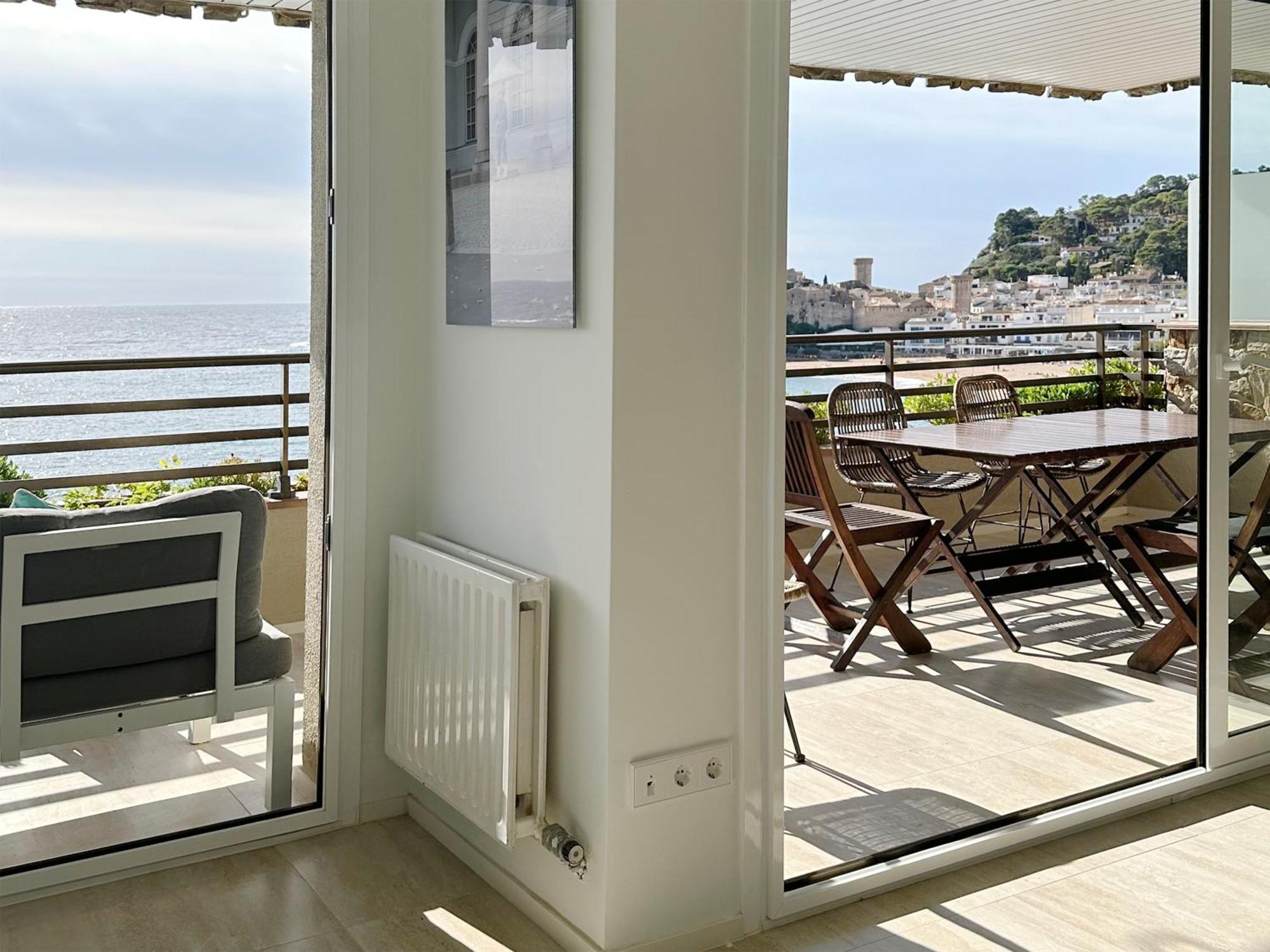 Magnificent Apartment At The Sea Front Of Tossa De Mar Kültér fotó